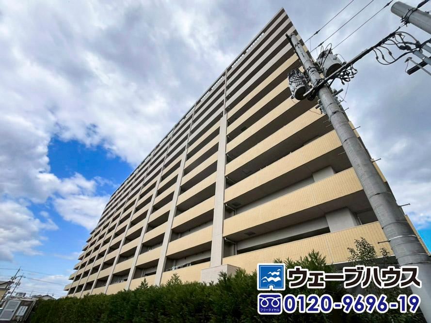 3LDK apartment in Kita Ward, Okayama - Photo 1