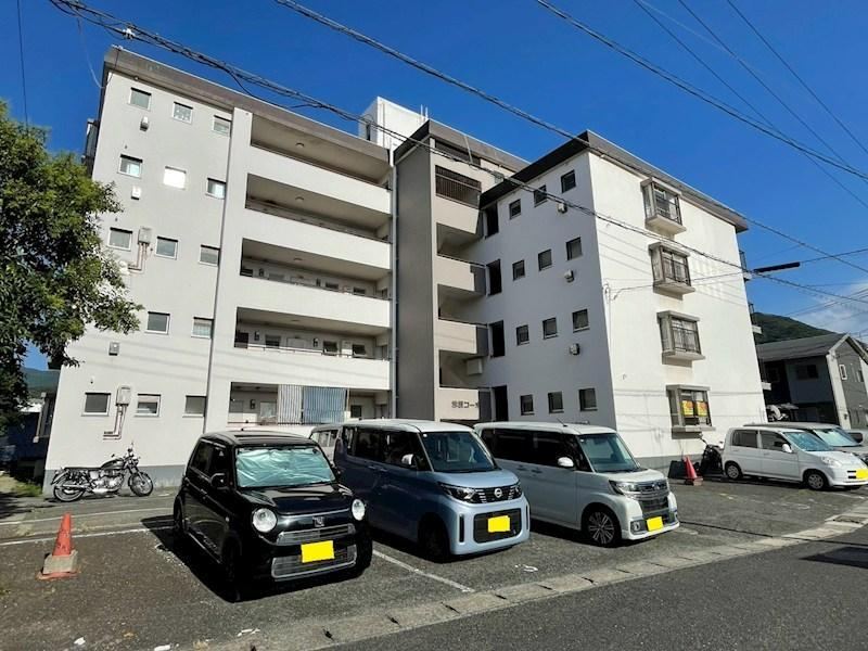 3DK apartment in Kokurakita Ward, Kitakyushu, Fukuoka - Photo 1