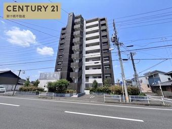 3LDK apartment in Toyokawa