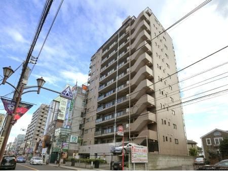 3LDK apartment in Kunitachi, Tokyo - Photo 1