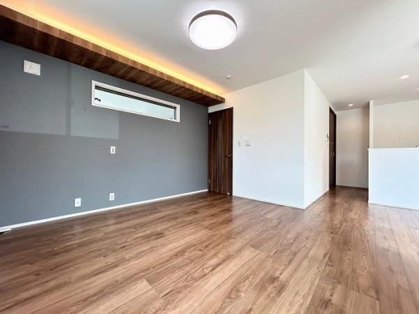 4LDK house in Tempaku Ward, Nagoya, Aichi - Photo 1