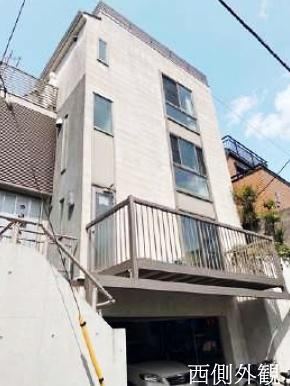 5LDK+S house in Shinagawa Ward, Tokyo - Photo 1