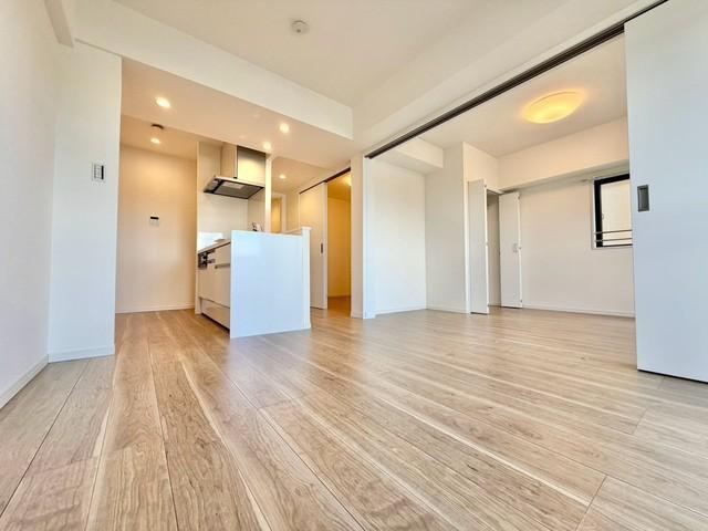 3LDK apartment in Minami Ward, Saitama - Photo 1