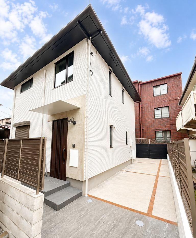 3LDK+S house in Setagaya Ward, Tokyo - Photo 1