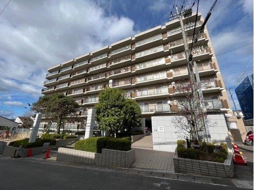 3LDK apartment in Yamashina Ward, Kyoto - Photo 1