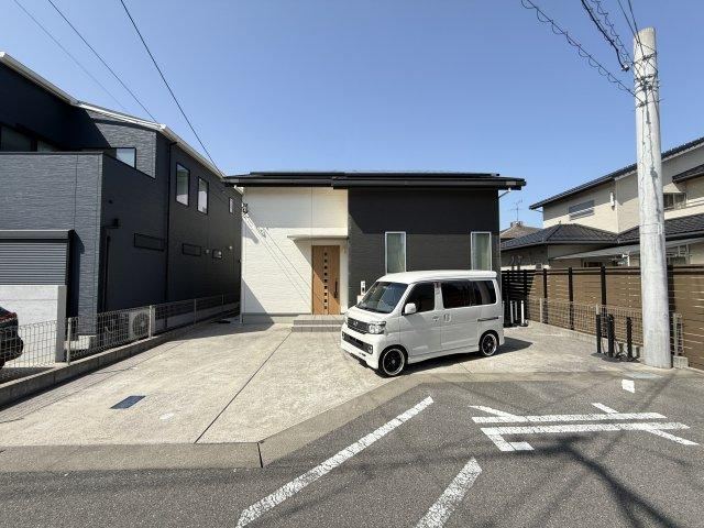 3LDK house in Kokuraminami Ward, Kitakyushu, Fukuoka - Photo 1