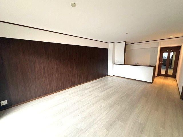 4LDK apartment in Minami Ward, Fukuoka - Photo 1