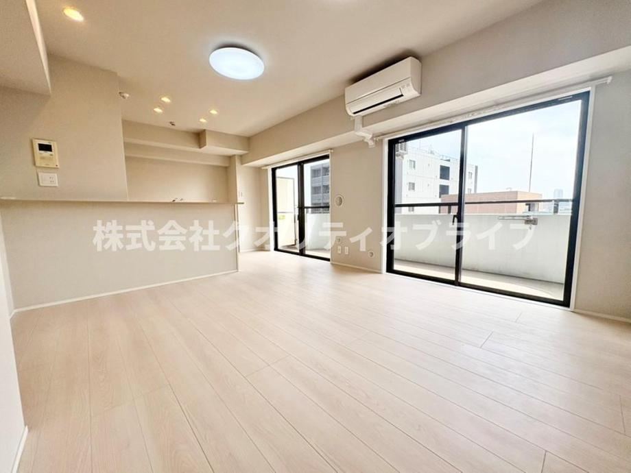2LDK apartment in Koto Ward, Tokyo - Photo 1