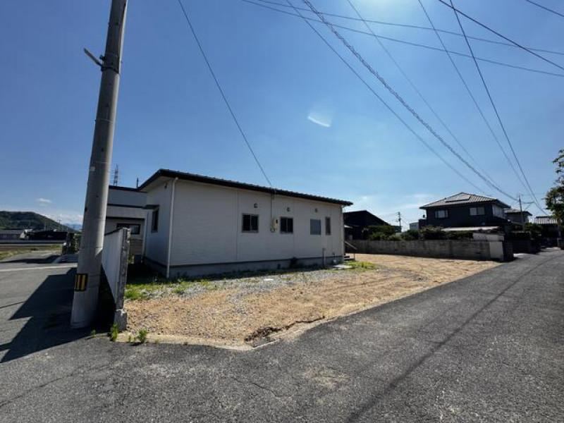1LDK house in Takamatsu, Kagawa - Photo 1