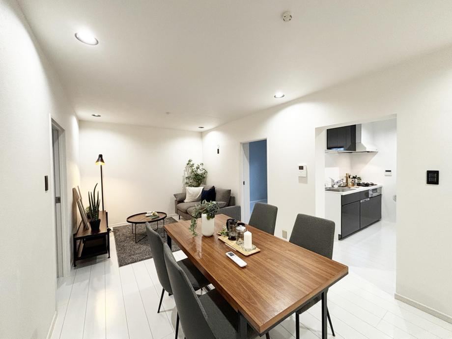 3LDK apartment in Naka Ward, Yokohama, Kanagawa - Photo 1