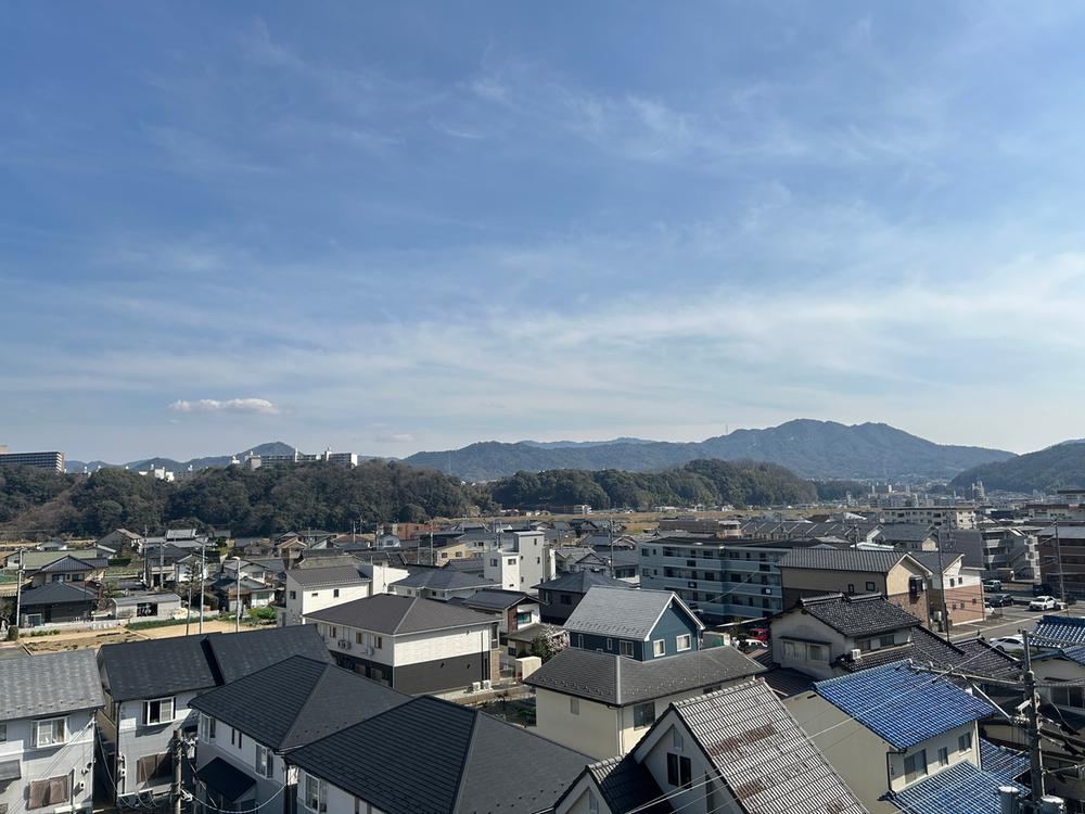 3LDK apartment in Asaminami Ward, Hiroshima - Photo 1