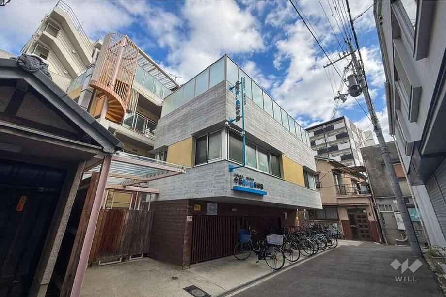 2LDK apartment in Joto Ward, Osaka - Photo 1