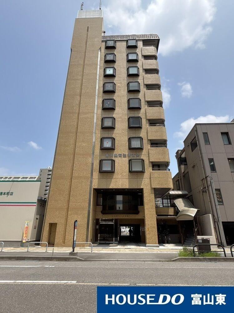 1LDK apartment in Toyama, Toyama - Photo 1