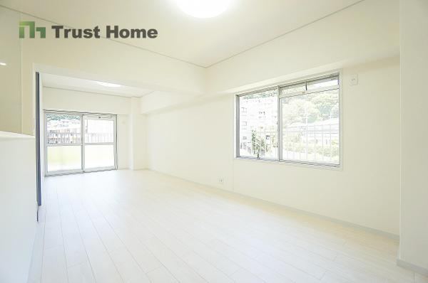 2LDK apartment in Takarazuka, Hyogo - Photo 1