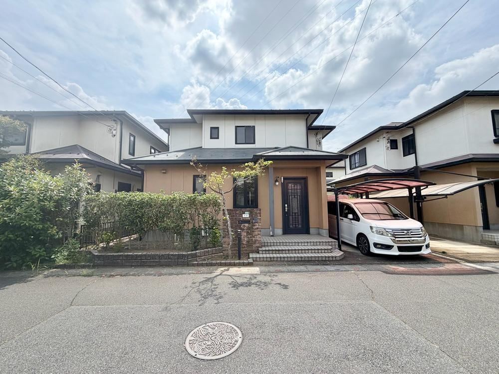 4LDK house in Kuki, Saitama - Photo 1