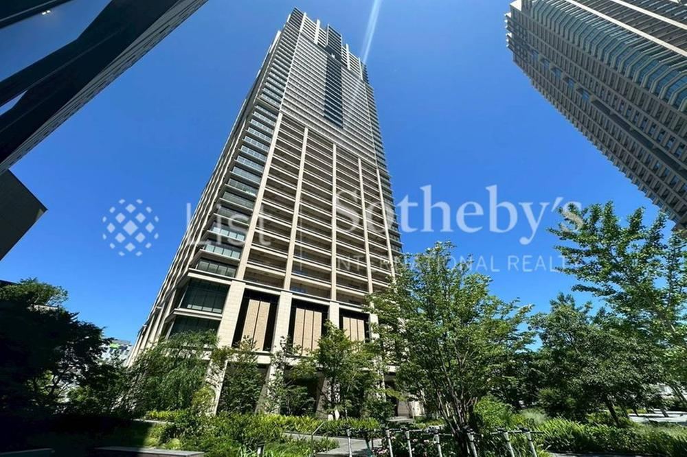 1LDK apartment in Kita Ward, Osaka - Photo 1