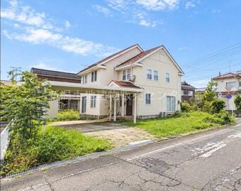 4LDK house in Gosen