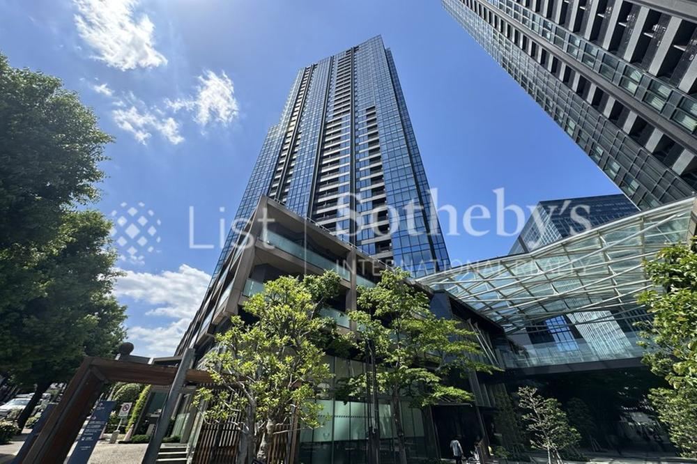 2LDK apartment in Shinagawa Ward, Tokyo - Photo 1