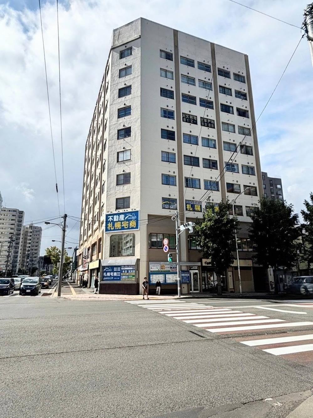 2DK apartment in Toyohira Ward, Sapporo, Hokkaido - Photo 1