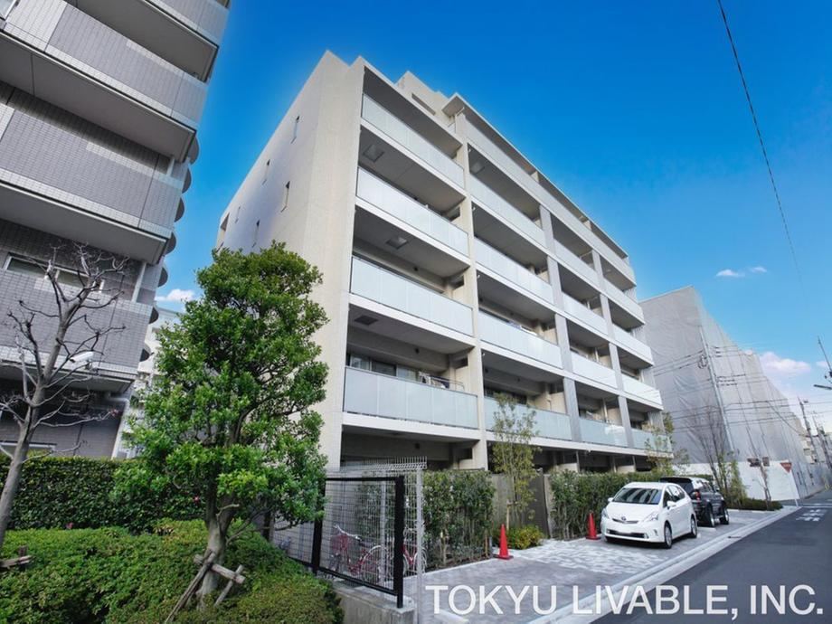 3LDK apartment in Urawa Ward, Saitama - Photo 1
