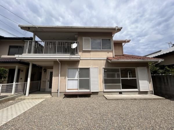 3LDK+S house in Niihama, Ehime - Photo 1