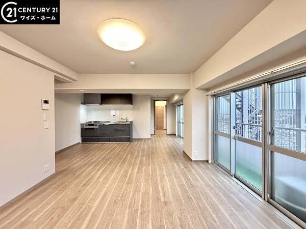 2LDK apartment in Suginami Ward, Tokyo - Photo 1