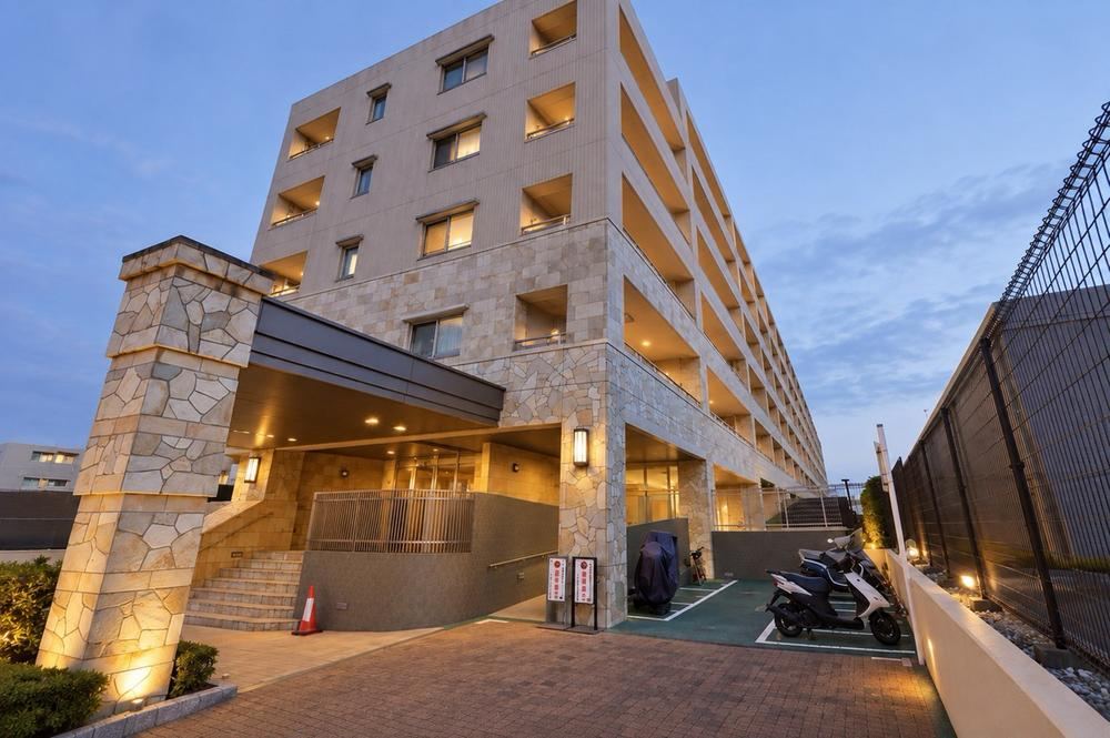 1LDK+2S apartment in Matsudo, Chiba - Photo 1