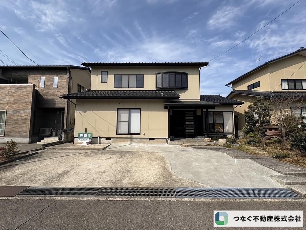 4LDK+S house in Hakusan, Ishikawa - Photo 1