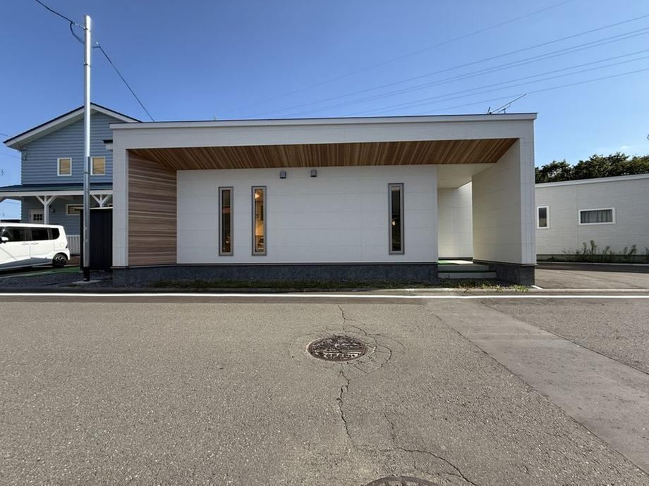 3LDK house in Tomakomai, Hokkaido - Photo 1