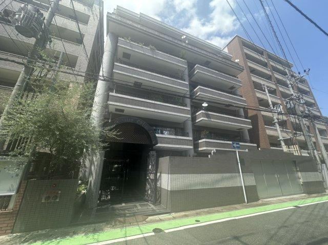 4LDK apartment in Chuo Ward, Fukuoka - Photo 1
