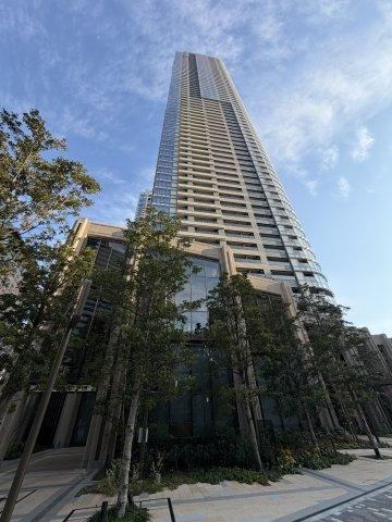 studio apartment in Minato Ward, Tokyo - Photo 1