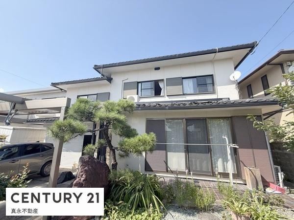 4LDK+S house in Ogaki, Gifu - Photo 1
