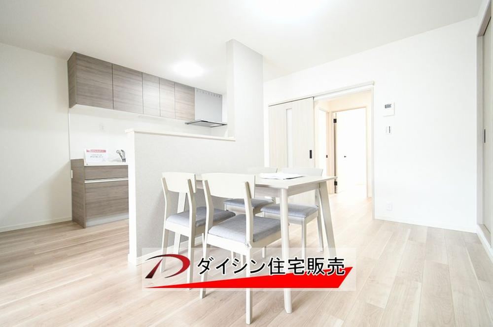 3LDK apartment in Aki Ward, Hiroshima - Photo 1