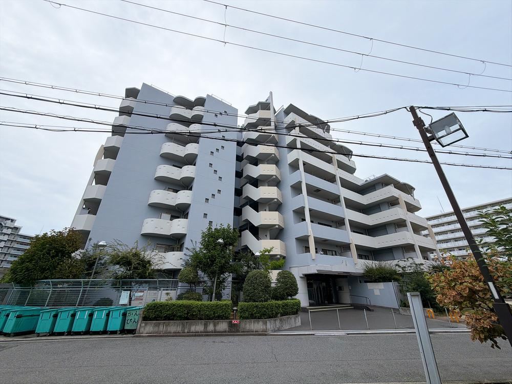 3LDK apartment in Kita Ward, Sakai, Osaka - Photo 1