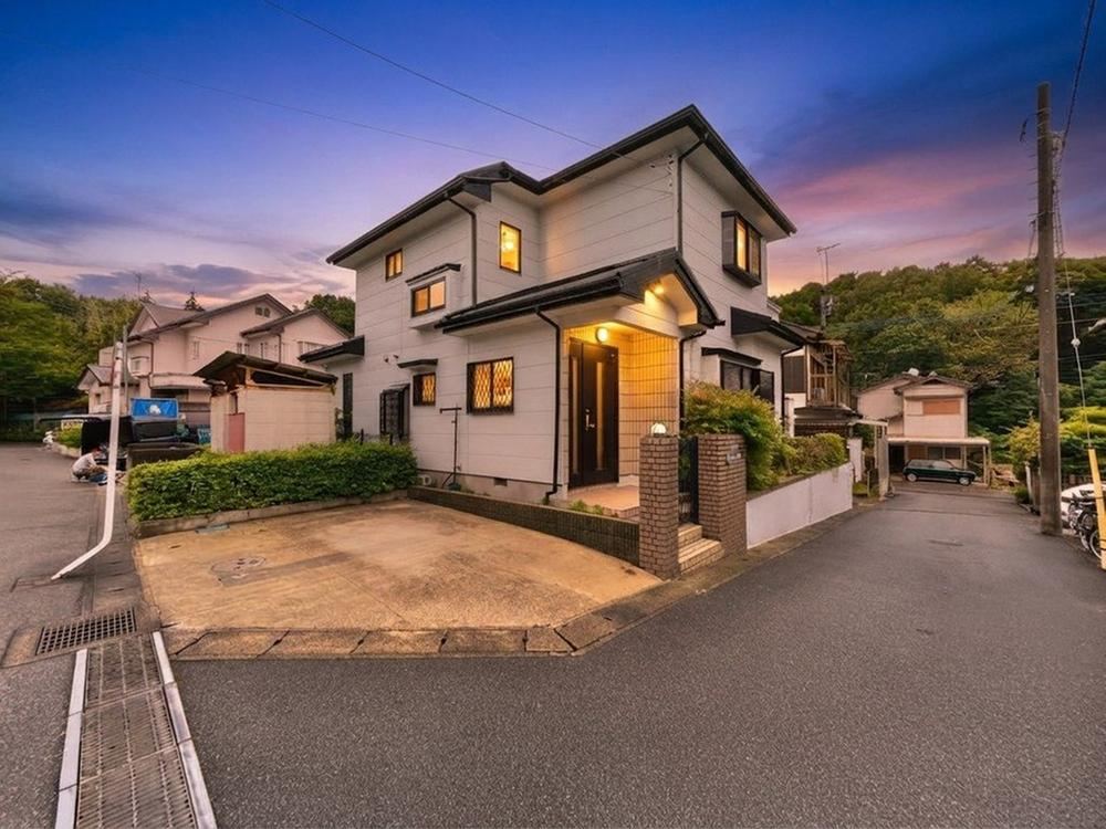 4LDK house in Yotsukaido, Chiba - Photo 1