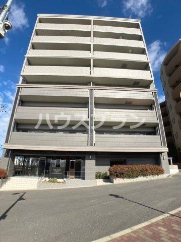 3LDK apartment in Neyagawa, Osaka - Photo 1