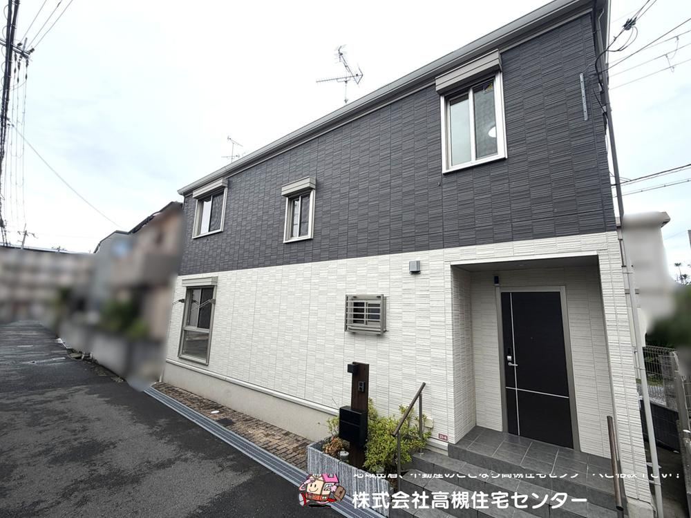 3LDK house in Takatsuki, Osaka - Photo 1