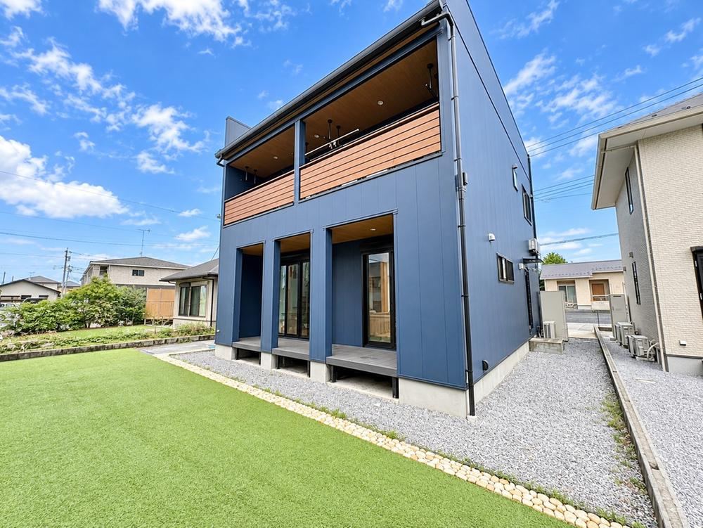 3LDK house in Kazo, Saitama - Photo 1
