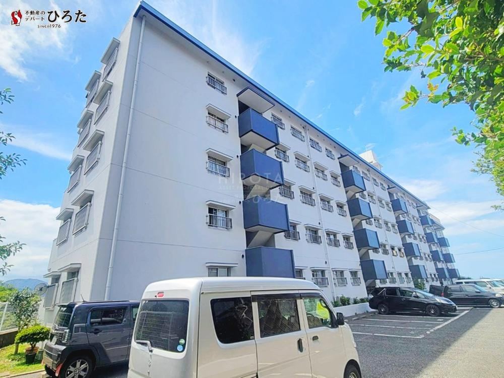 4DK apartment in Moji Ward, Kitakyushu, Fukuoka - Photo 1