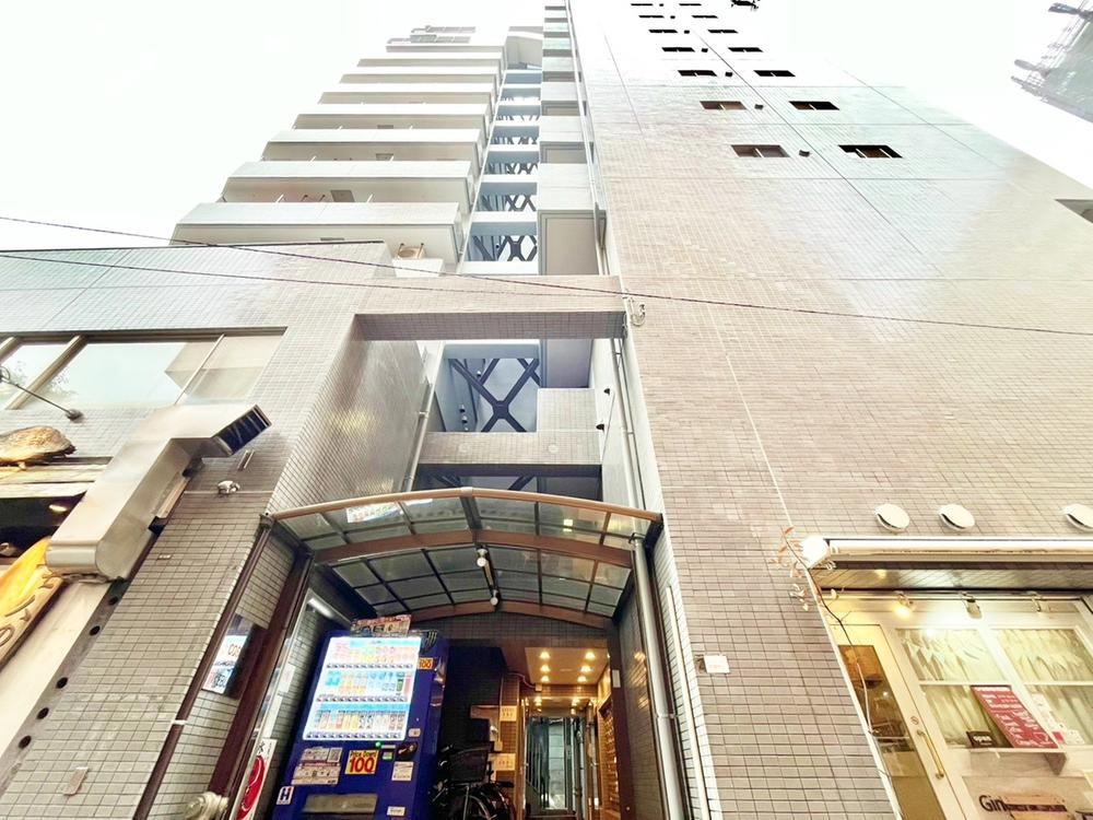 2LDK apartment in Toshima Ward, Tokyo - Photo 1