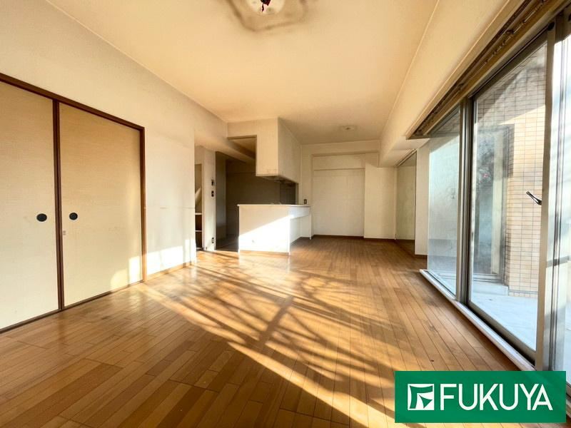 3LDK apartment in Abeno Ward, Osaka - Photo 1