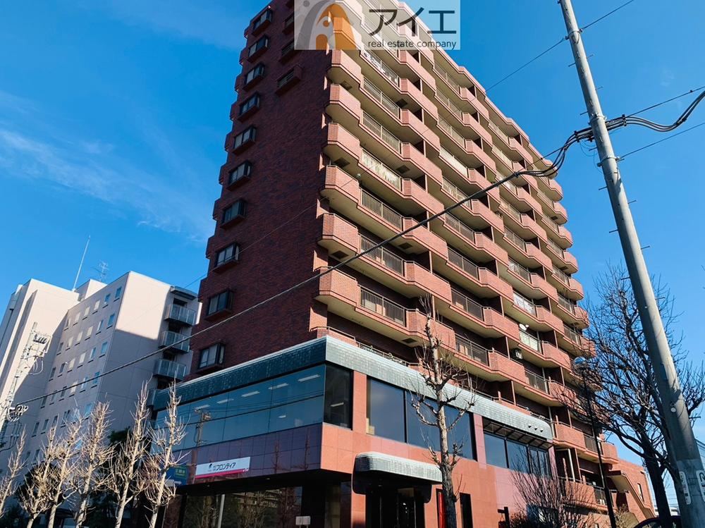 3LDK apartment in Funabashi, Chiba - Photo 1