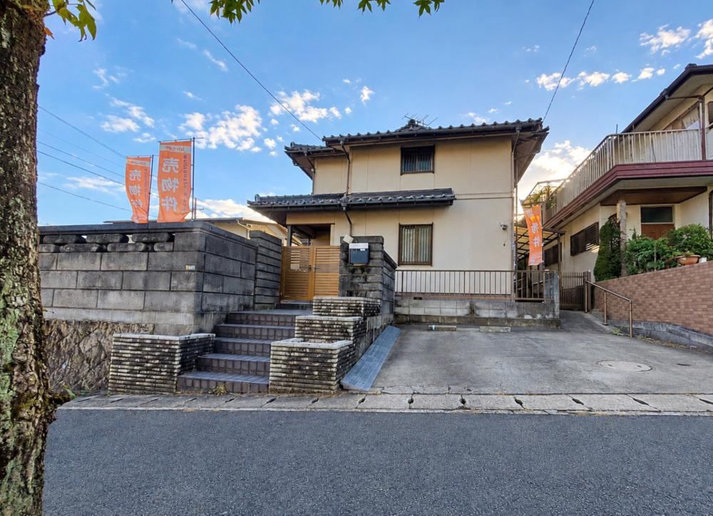 3LDK house in Nishi Ward, Hiroshima - Photo 1