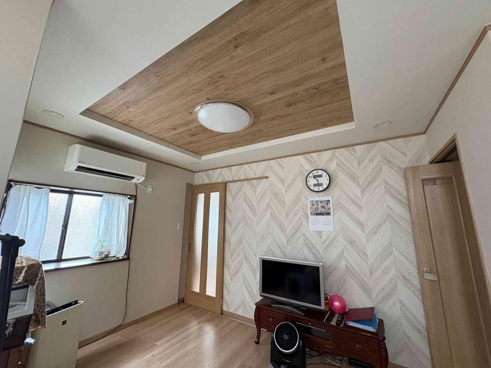 4LDK house in Itami, Hyogo - Photo 1