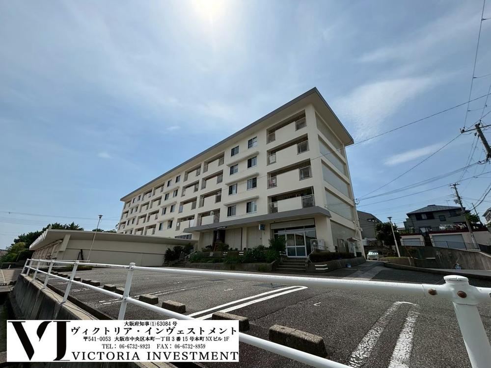 3LDK apartment in Akashi, Hyogo - Photo 1