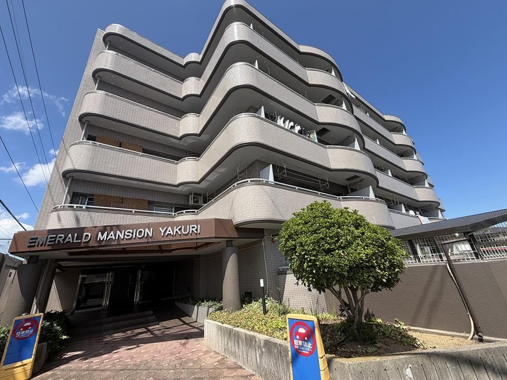 3LDK apartment in Takamatsu, Kagawa - Photo 1