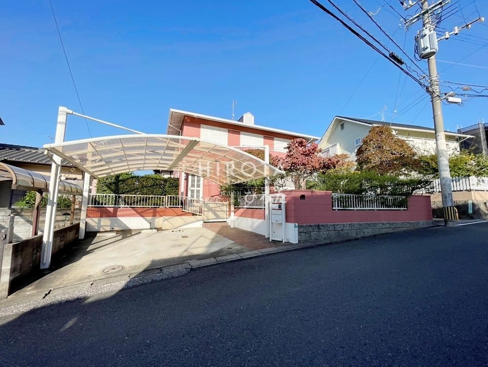 3LDK house in Yahatanishi Ward, Kitakyushu, Fukuoka - Photo 1