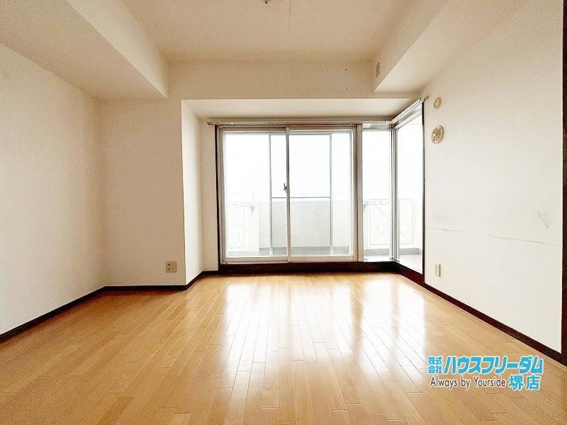 3LDK apartment in Higashi Ward, Sakai, Osaka - Photo 1