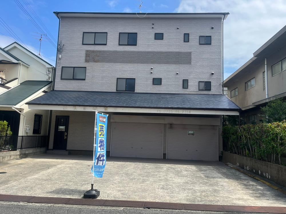 6DK+S house in Izumi, Osaka - Photo 1