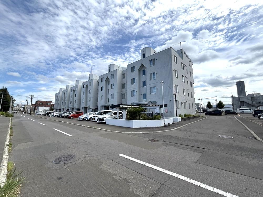 3LDK apartment in Higashi Ward, Sapporo, Hokkaido - Photo 1